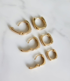 Argolinhas Quadradas Karina Banhado a Ouro