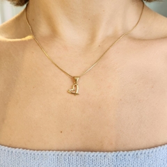 Colar Coração Vazado Cravejado Charm Banhado