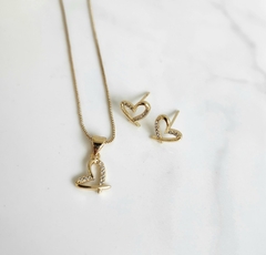 Colar Coração Vazado Cravejado Charm Banhado - comprar online