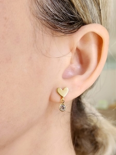 Brinco Coração Zircônia Nana Charm Banhado