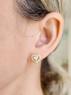 Brinco Coração Cravejado Charm Banhado na internet