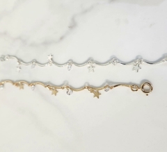 Pulseira Penduricalhos Estrelas e Ponto de Luz Charm Banhada - comprar online