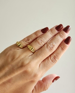 Anel Eco Vertigem Banhado a Ouro - comprar online