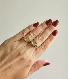 Anel Oval Pedra Vertigem Banhado a Ouro - comprar online