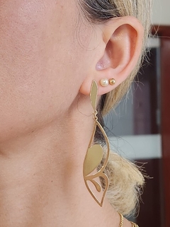 Brinco Longo Asa Borboleta Vertigem Charm Banhado - comprar online