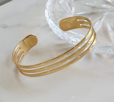 Bracelete Três Linhas Vertigem Charm Banhado a Ouro