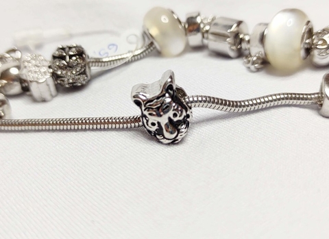 Berloque Tigre Banhado a Ródio