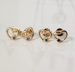 Brinco Coração Vazado Solitário Banhado a Ouro