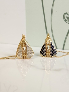 Colar Nossa Senhora Dupla Face Cravejado Banhado a Ouro