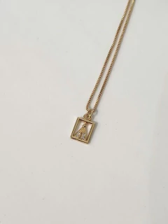 Colar Nossa Senhora Delicado Banhado a Ouro