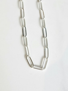 Choker Elos Longos Finos Lorraine Charm Banhada - loja online