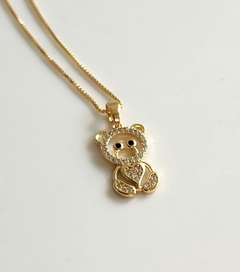 Colar Urso Vazado Cravejado Banhado a Ouro