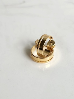 Argola Aberta Fenda Charm Banhada