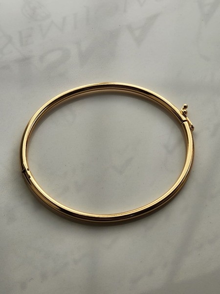 Bracelete Algema Oval Fecho Banhado a Ouro