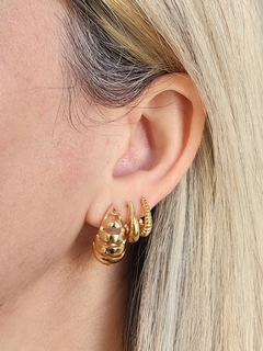 Brinco Gota Vazado Charm Banhado a Prata - comprar online