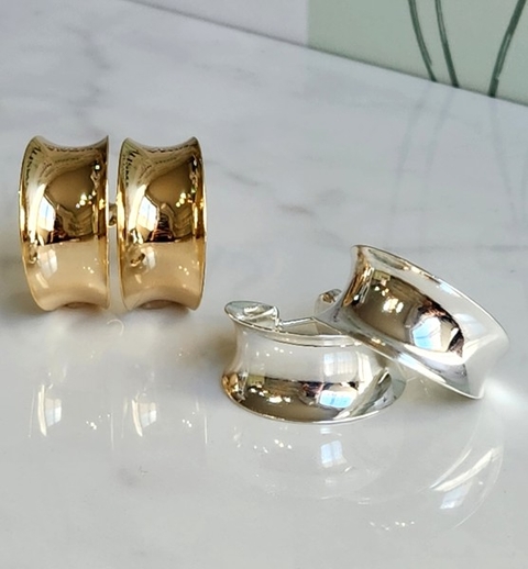 Argola Chunky Abaulada Charm Banhada