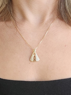 Colar Nossa Senhora Cristal Banhado a Ouro - comprar online