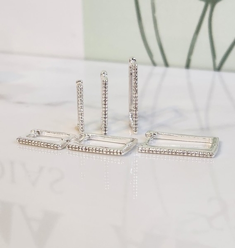 Argolinhas Quadradas Cristal Charm Banhada Prata