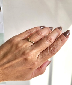 Anel Boca de Tubarão Banhado a Ouro - comprar online