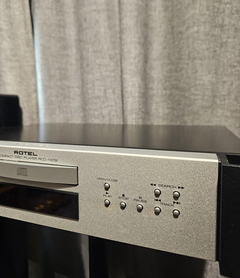 Reproductor De Cd Player Rotel Rcd 1072 220v Gris Oscuro - comprar online