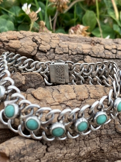 Pulsera de plata y turquesas en internet