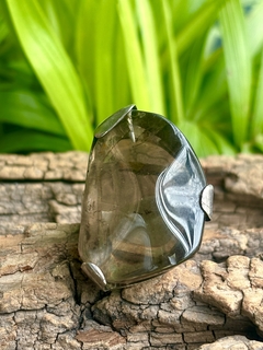Anillo de plata con cuarzo fume
