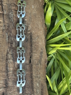 Antigua pulsera de plata