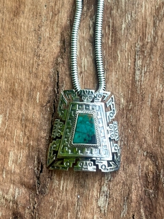 Antigua cadena plata 925 peruana, dije en plata y malaquita