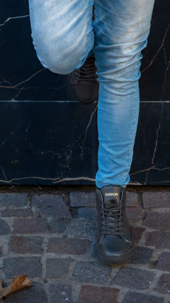 Lenox Cuero Negro - comprar online