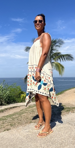 Vestido Bico na internet