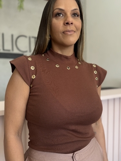 Blusa de Ilhós