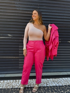 Calça Pop Pink Act na internet
