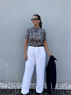 Blusa Zebrada na internet
