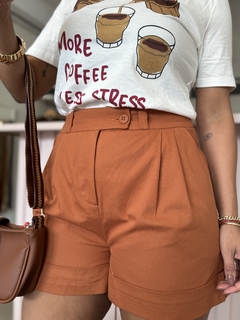 Shorts Alf com Pregas - comprar online
