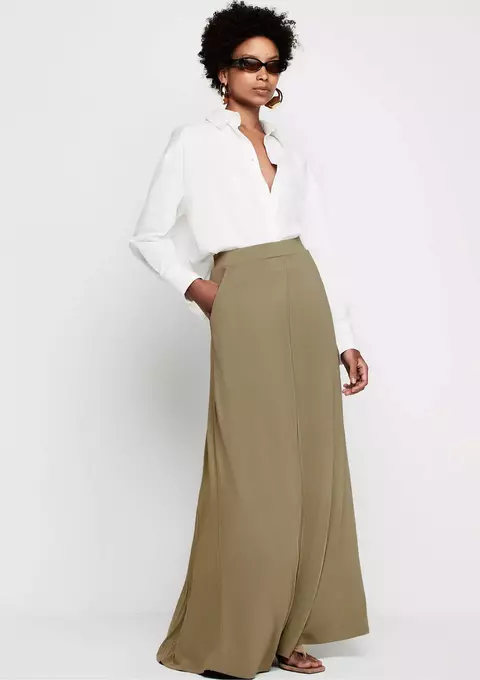 Saia Midi Ampla Em Viscose - Verde