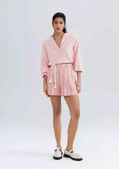 Shorts Feminino Listrado Com Amarração - Vermelho