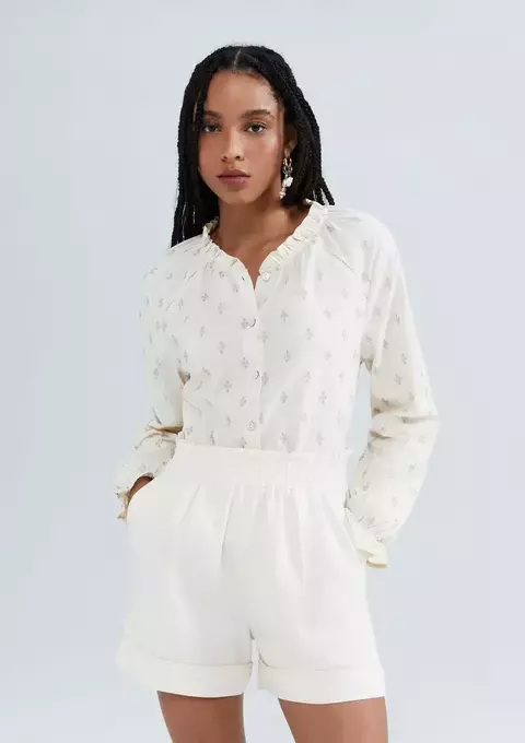 Shorts Feminino Cintura Alta Com Linho - Creme