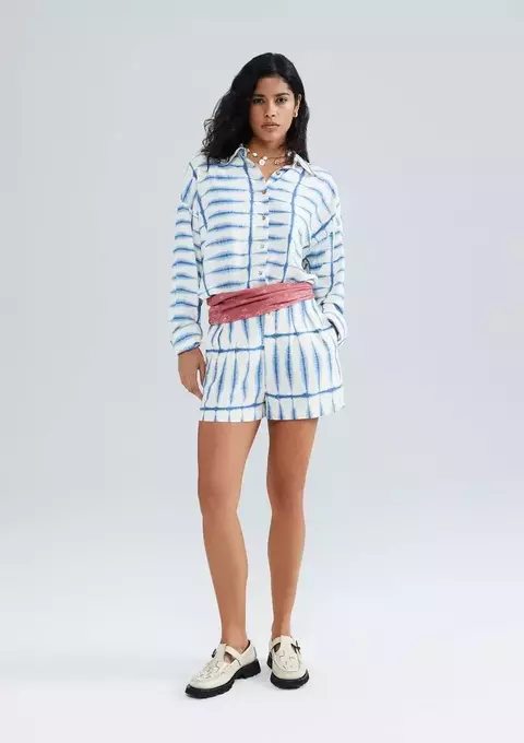 Shorts Feminino Estampado Em Viscolinho - Azul
