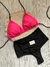 BIKINI TIRO ALTO CON LA PARTE DE ABAJO EN NEGRO en internet