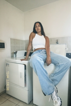 JEANS CHESTER CELESTE - tienda online