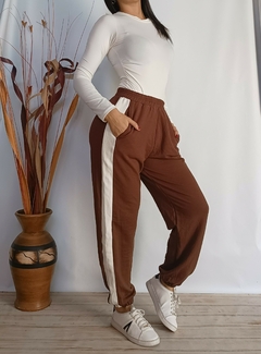 Jogging combinado frisa marrón - comprar online