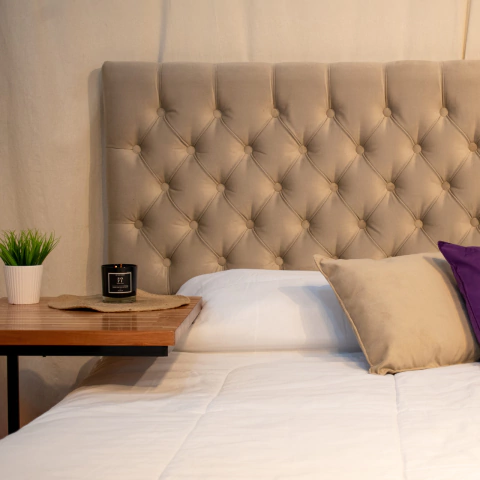 Respaldo Capitone Reina - comprar online