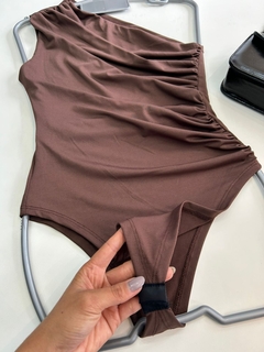 Body Manga Nula VF na internet