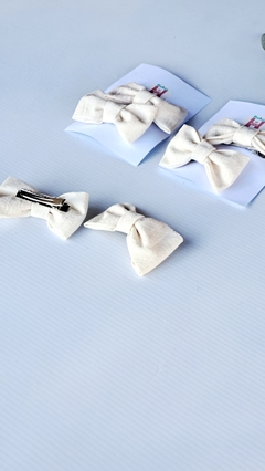 Pinzas moño tusor color Crudo - comprar online