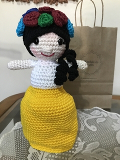 Vasinho se transforma boneca Amigurumi - loja online