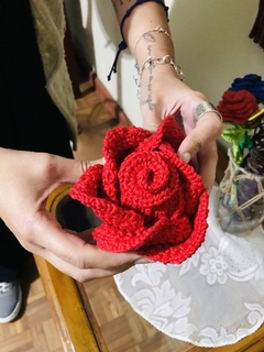 Fadinha que vira rosa Amigurumi - loja online