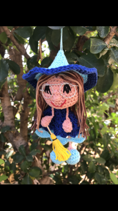 Bruxinha ou fadinha COM ACESSÓRIO personalizada ✨ - comprar online