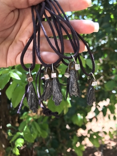 Coleção Outros Mundos ✨Amuleto vassoura de bruxa - comprar online