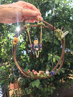 Guirlanda Jardim da Fadinha na internet