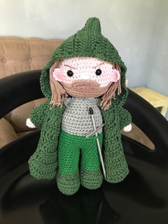 Boneco Ned Stark (guerreiro) personagem do seriado Game Of Thrones Amigurumi